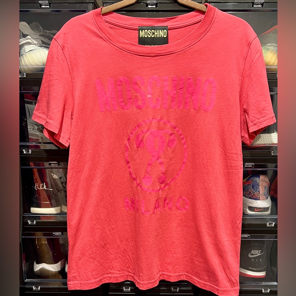 Mint condition Women’s Size 44 (L) Moschino Double Question Mark-print T-shirt